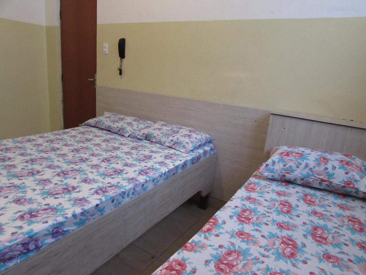 Albergue Hospedaria Meni Sob Nova Direcao Proximo Ao Bras E 25 De Marco São Paulo