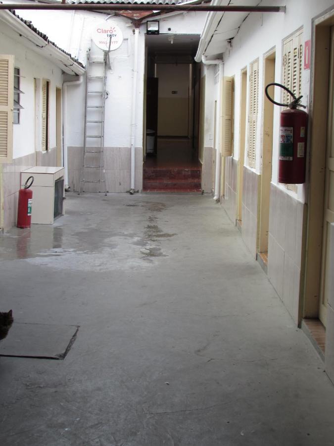 Albergue Hospedaria Meni Sob Nova Direcao Proximo Ao Bras E 25 De Marco São Paulo
