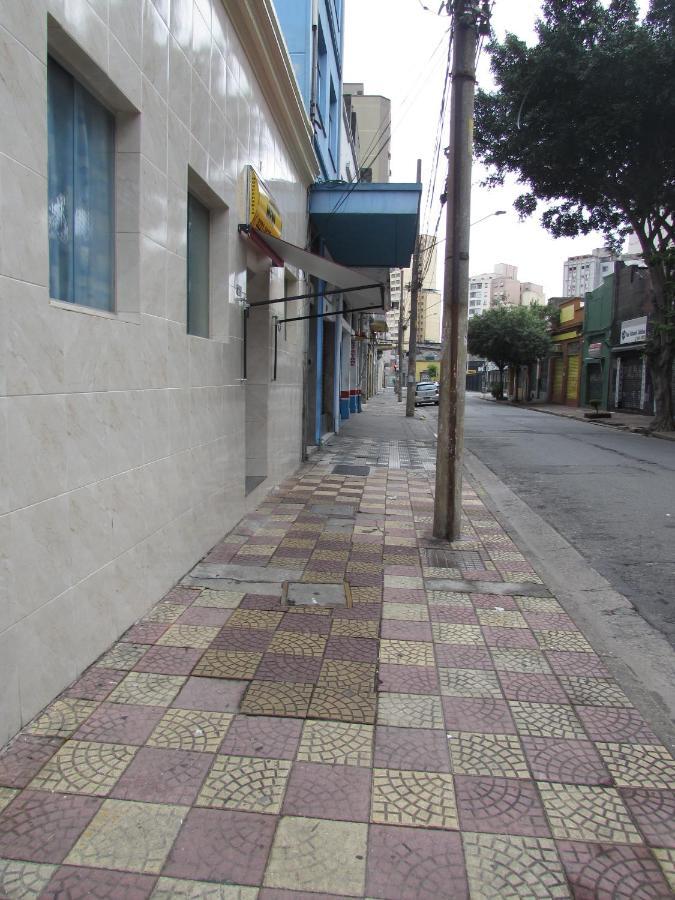 Hospedaria Meni Sob Nova Direcao Proximo Ao Bras E 25 De Marco São Paulo